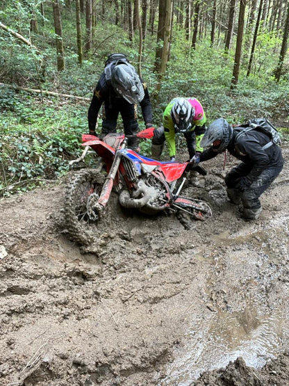 Week-end Enduro en Auvergne / Repas du terroir 2026